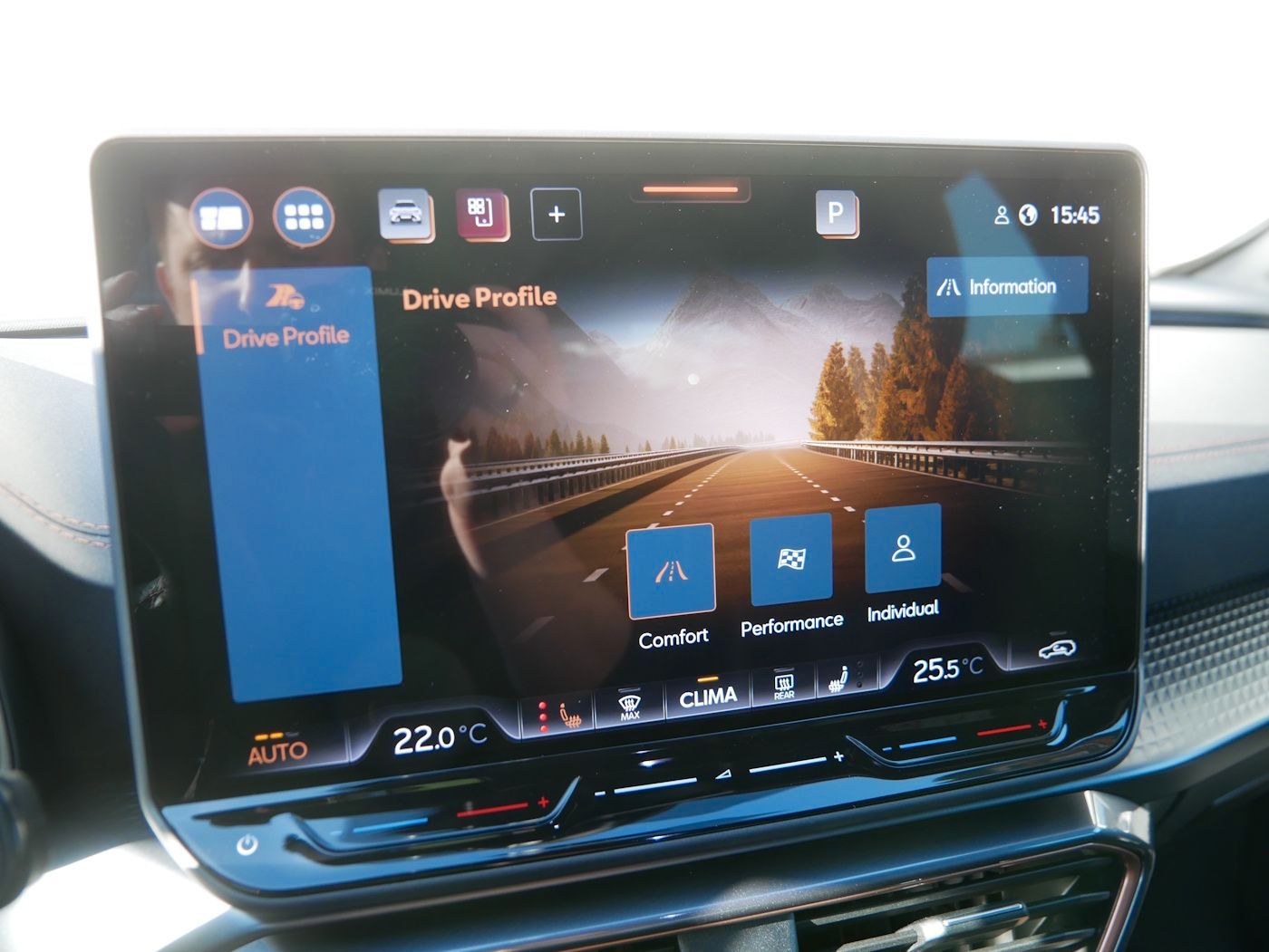 Fahrzeugabbildung CUPRA Formentor 1.5 eTSI NEU45T DSG ACC SHZ+LHZ Kamera