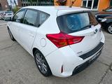 Toyota Auris Hybrid Life+ - Toyota Auris in Chemnitz