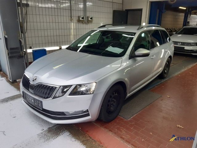 Skoda Octavia Combi Style Navi SiHz StdHz ACC RFK DAB