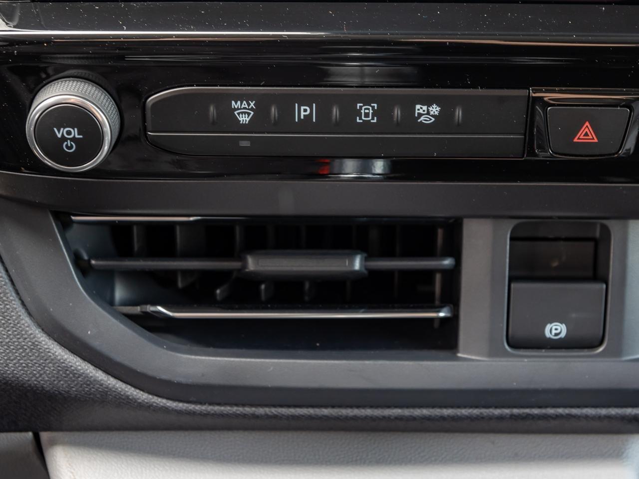 Ford Tourneo Custom L2 Titanium 8S+Navi+virtCP+Kamera