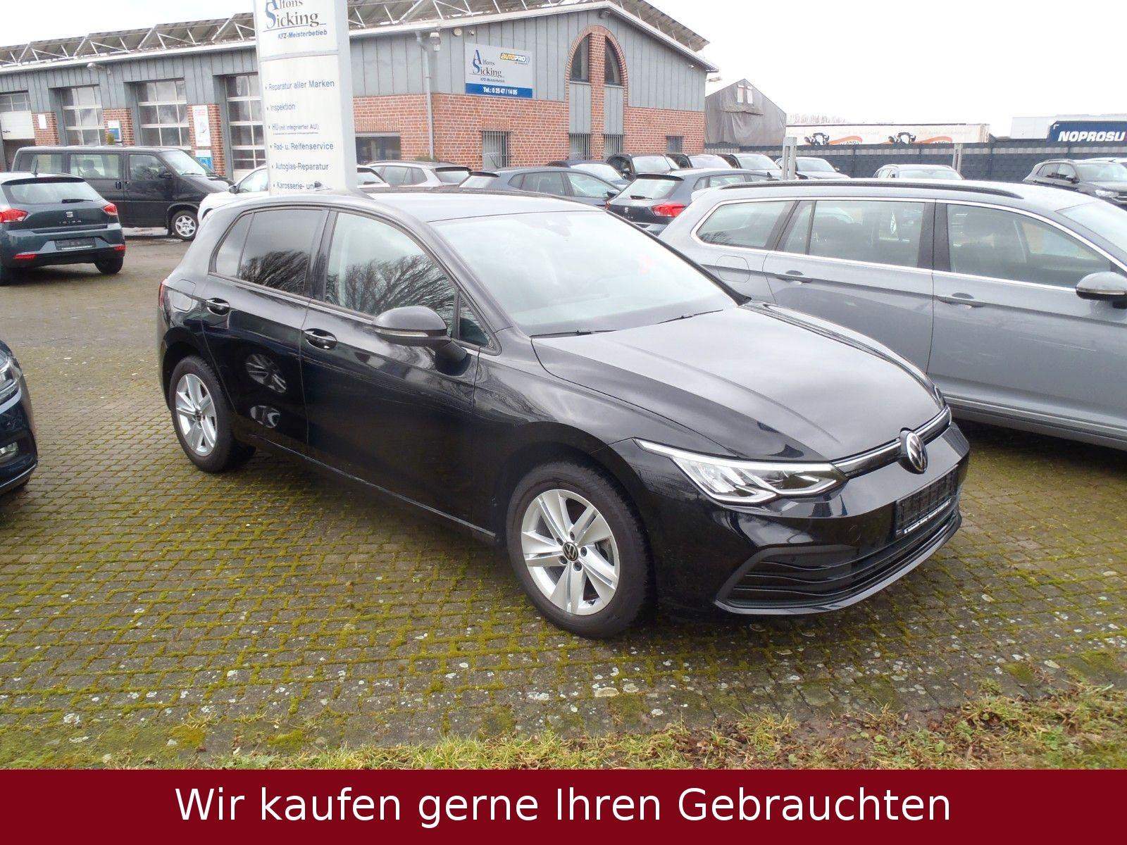 Volkswagen Golf VIII Lim. Life 2.0TDI AUTOMATIK SHZ RFK
