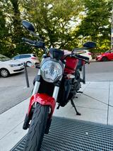 Ducati Monster 821 - Reifen & TÜV & Zahnriemen neu - DUCATI MÜNCHEN