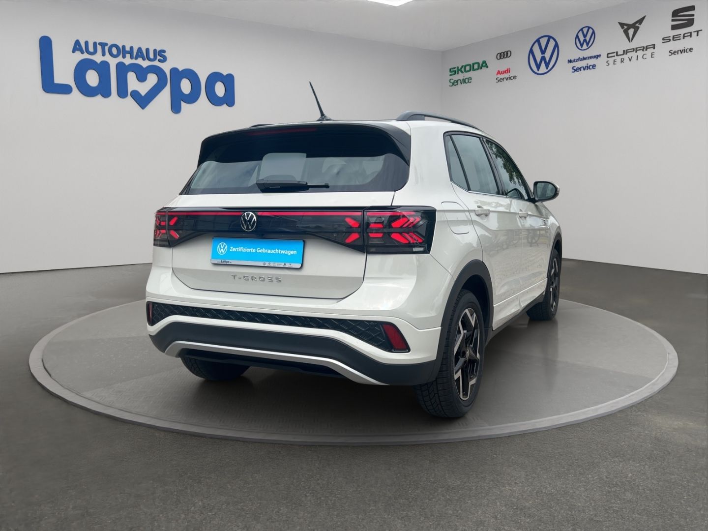 Volkswagen T-Cross R-Line 1.0 TSI DSG AHK NAVI RFK foto 4