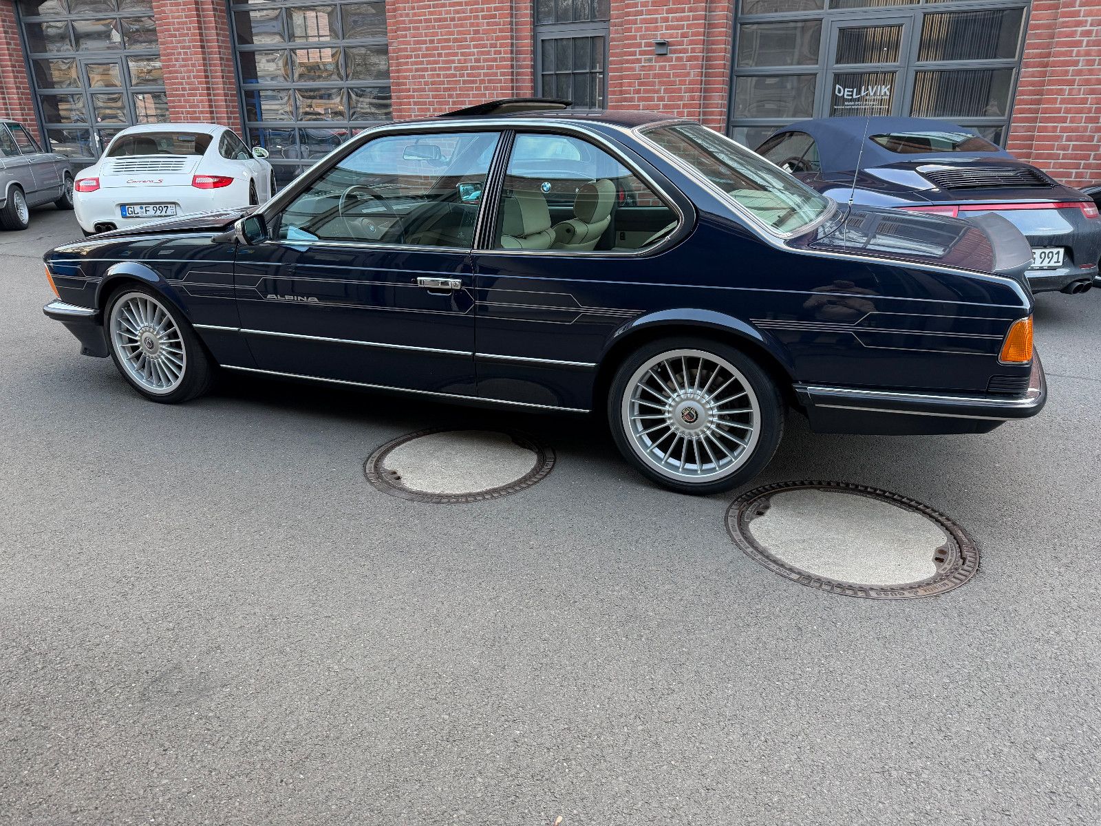 Fahrzeugabbildung BMW 635 CSI, Top-Zustand mit Klima u. Schiebedach