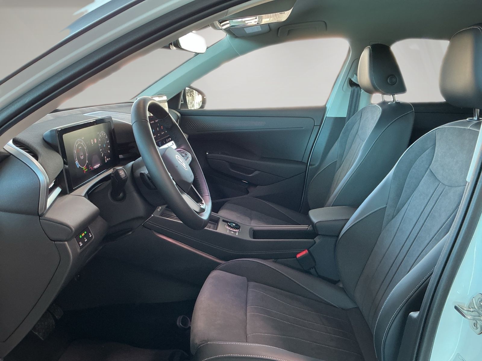 Volkswagen T-Roc - Bild 8