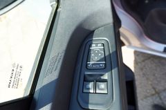 Fahrzeugabbildung Renault Trafic/NV300 8-Sitzer Aut. Kamera Klima Navi LED