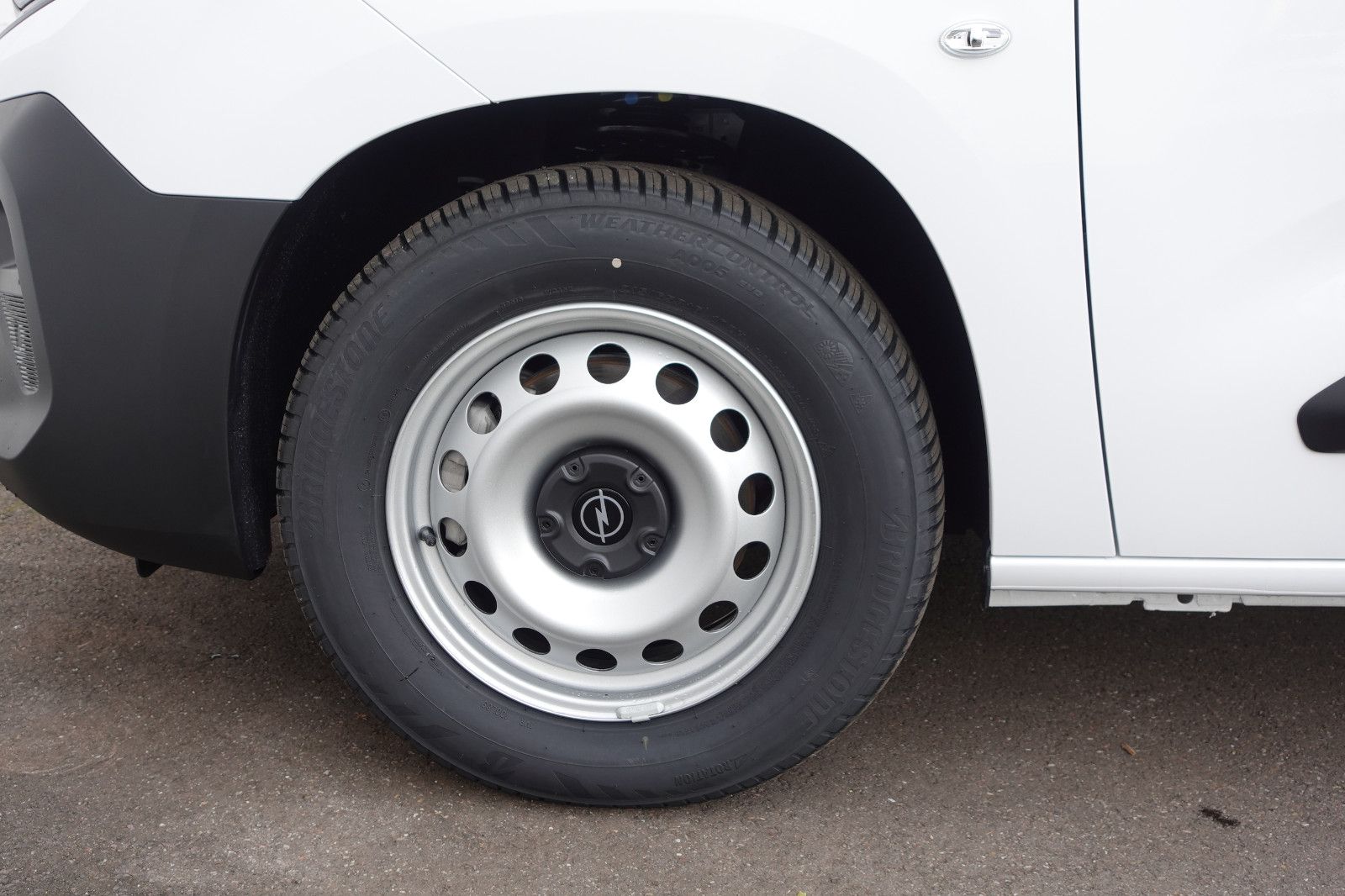 Fahrzeugabbildung Opel Combo Cargo XL erhöhte Nutzlast - Allwetter