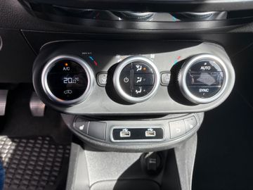 Fahrzeugabbildung Fiat 500X Sport 4x2 RFK SHZ Navi DAB+ Temp uvm.