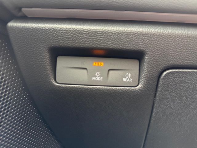 Passat Business 2.0 TDI AHK-klappbar Navi ACC