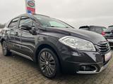 Suzuki SX4 S-Cross Comfort+ 4x4 1.6*BI-XENON*R-CAM*PANO - Suzuki SX4 mit Schiebedach