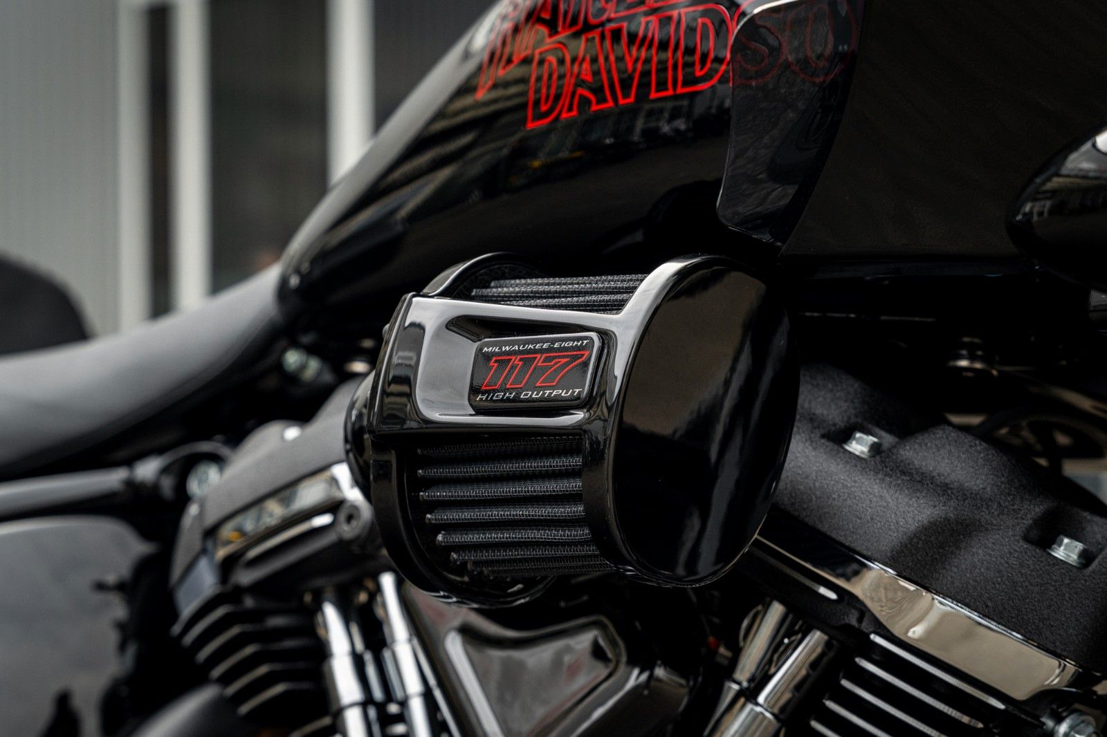 Fahrzeugabbildung Harley-Davidson FXLRST LOW RIDER ST 117 MY25 - RockfordFosgate