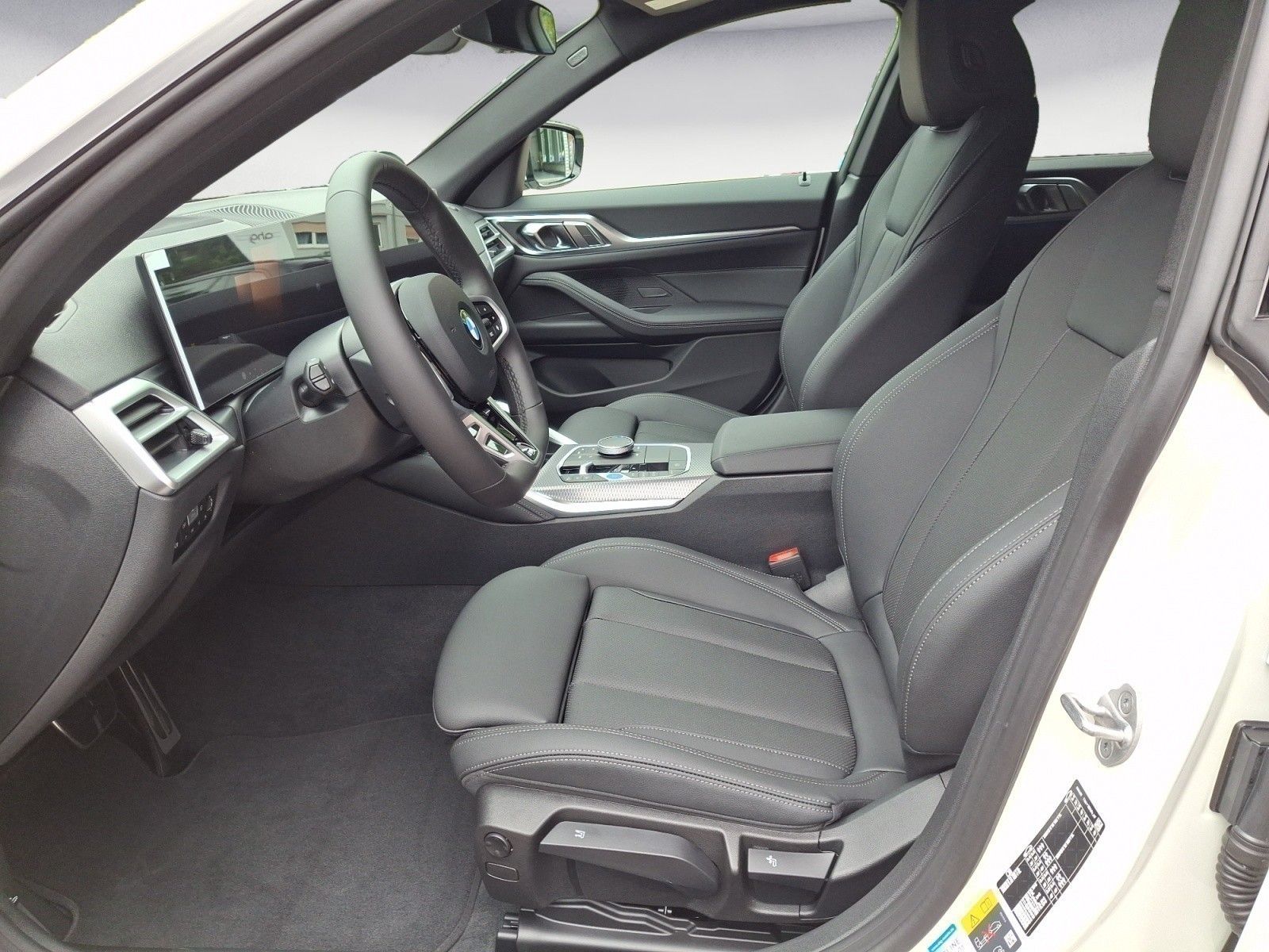 BMW i4 - Bild 7