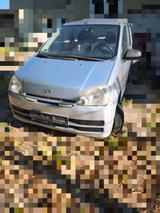 Daihatsu Cuore 1.0 Blu Blu - silberne Daihatsu Cuore