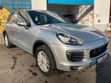 Porsche Cayenne 3.6 Sport LED Pano Kamera SHZ - Porsche Gebrauchtwagen in Gießen