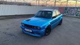 BMW 325 - BMW 325 aus 1990
