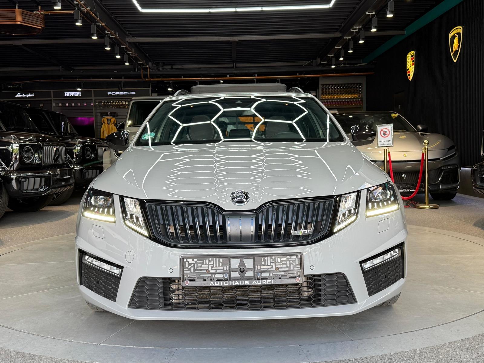 Skoda Octavia Combi RS 245*LED*PANO*ACC*KAM*DIG.TACHO