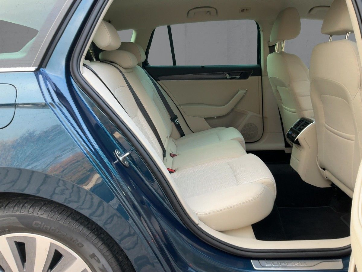 Skoda Superb - Bild 13