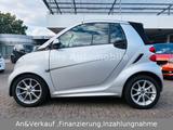 Smart ForTwo Cabrio Passion AUTOM/SERVO/KAMERA/SITZH - gebrauchte Smart ForTwo aus dem Jahr 2013