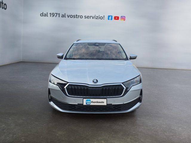 Other SKODA Octavia 2.0 TDI 150 CV DSG Wagon Executive imagem 2