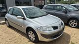 Renault Megane 1.6 Automatik wenig Kilometer - Renault Megane aus 2006: 1.6