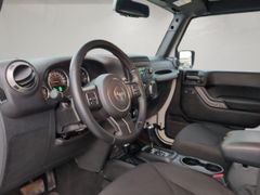 JEEP Wrangler Sport 2.8 CRD Unfallfrei