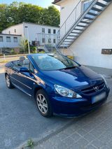 Peugeot PEUGEOT 307 cc Cabrio TÜV 06.2026 - Peugeot 307 mit Benzin-Antrieb: Cabrio, 2.0