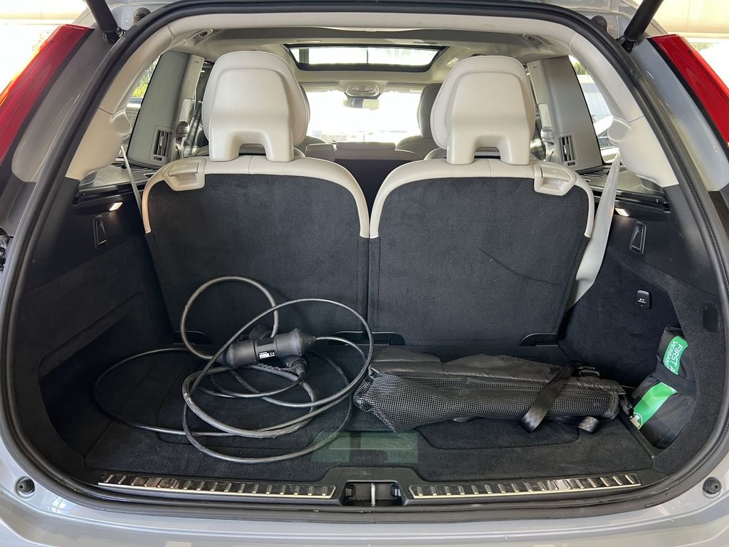 Volvo XC90 T8 Plus Bright Recharge AWD Sitzklima Pano