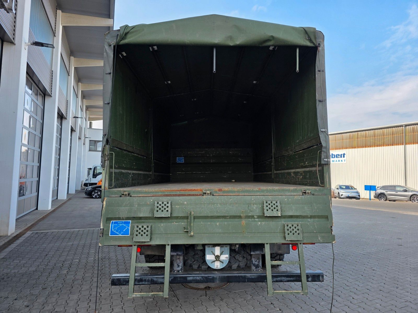 Fahrzeugabbildung MAN TGA 18.360 4x4 BB 3 Sitze Schalter Expedition