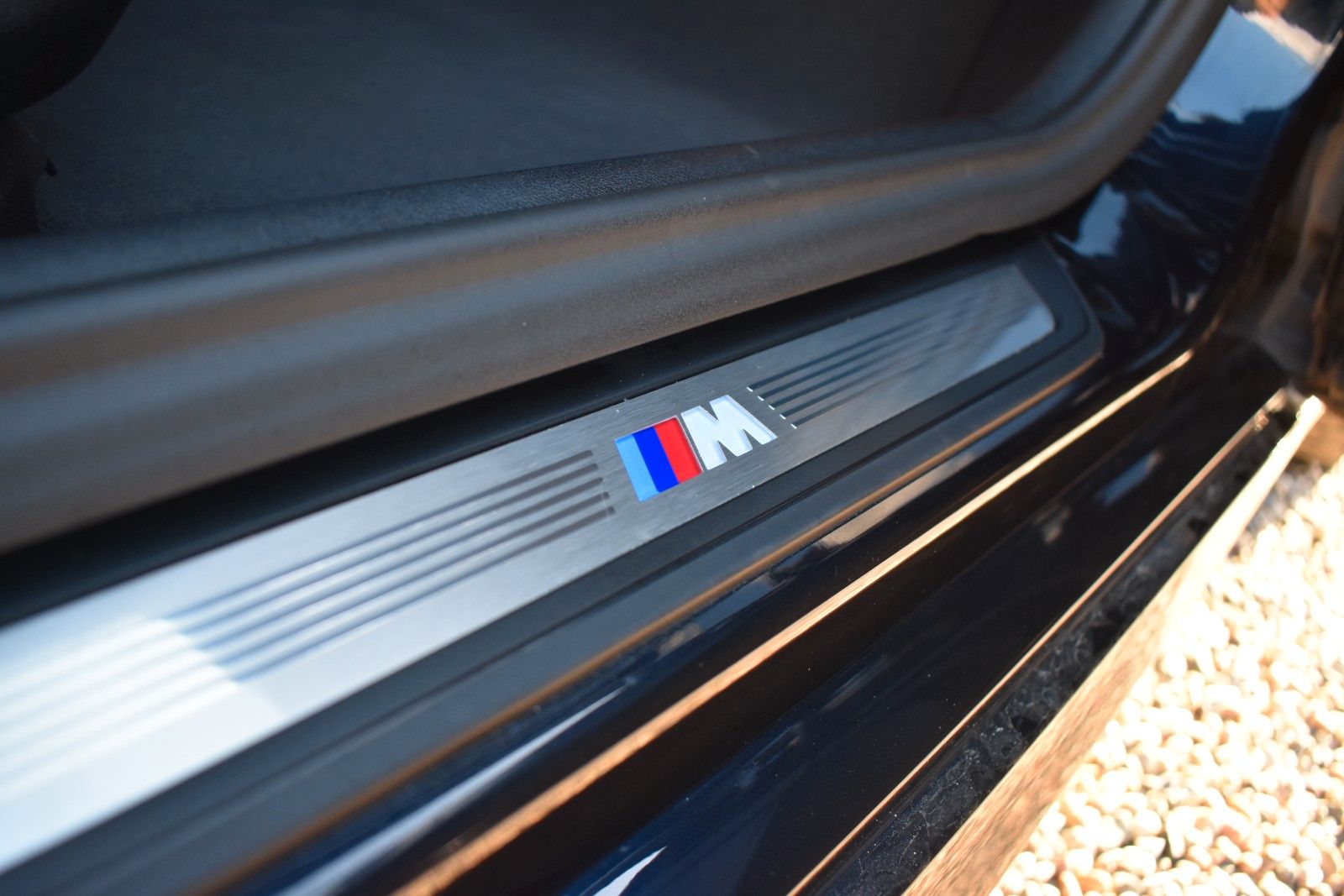 Fahrzeugabbildung BMW 520d Touring xDrive M Sport AHK/LED/KAMERA/TEMP.