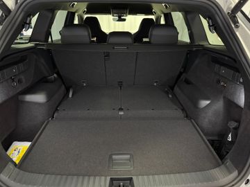 Fahrzeugverkauf 31 Skoda Kodiaq 2.0 TDI 142 kW 4x4 Sportline*7-Sitze* AHK