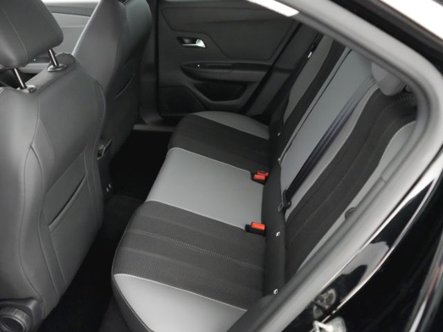 Mokka B ELEGANCE+NAVI+RÜCKFAHRKAMERA+SITZ-/LENKR
