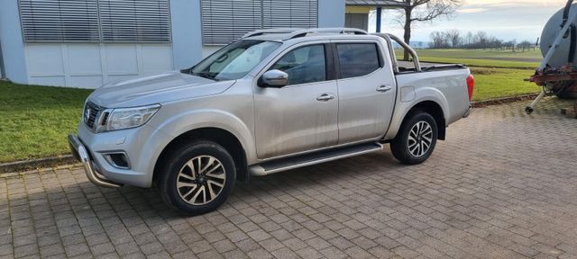 Nissan Navara NP300 Tekna Double Cab 4x4