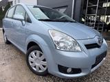 Toyota Corolla Verso 1.8 Executive Automatik 7-Sitzer - Toyota Corolla Verso: Executive