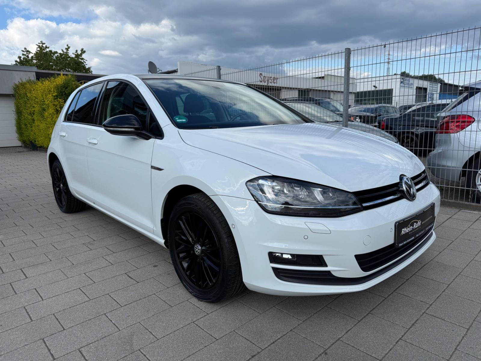 Volkswagen Golf 1.4 TSI BMT CUP-NAVI-XENON-1.HAND