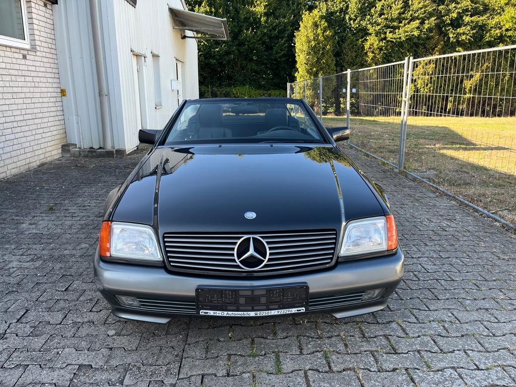 Mercedes-Benz SL 300