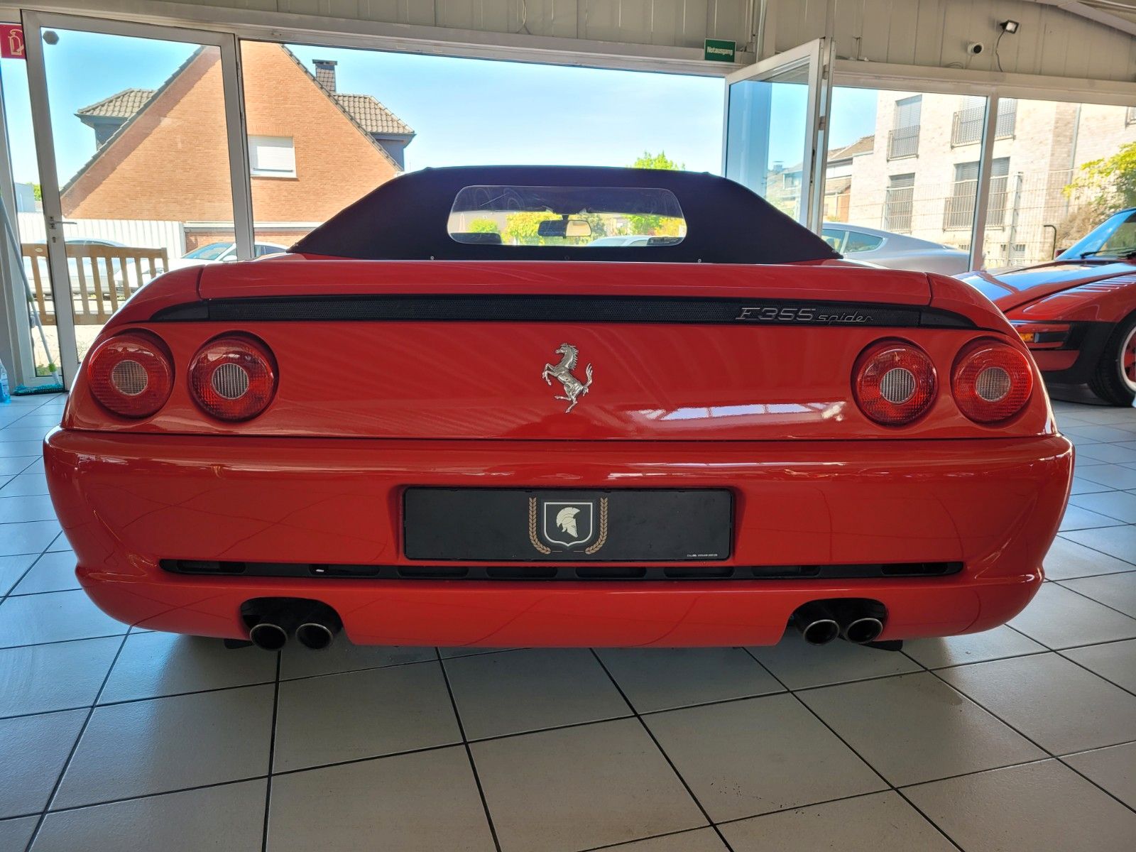 Fahrzeugabbildung Ferrari F355 Spider/Schalter/Bestzustand/Top+Original