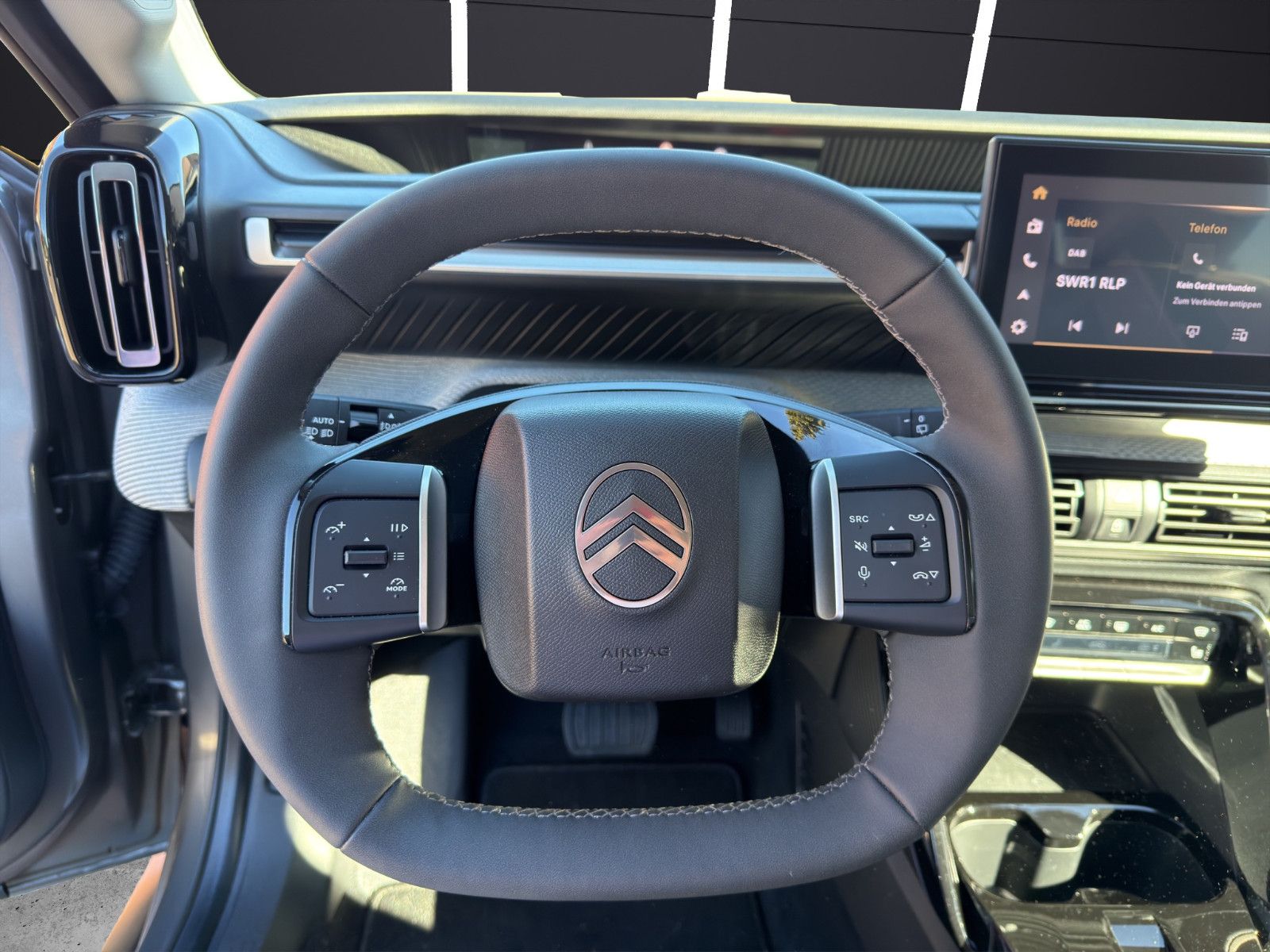 Fahrzeugabbildung Citroën C3 Aircross  Hybrid 145 MAX/Navi/Head Up/Tempo