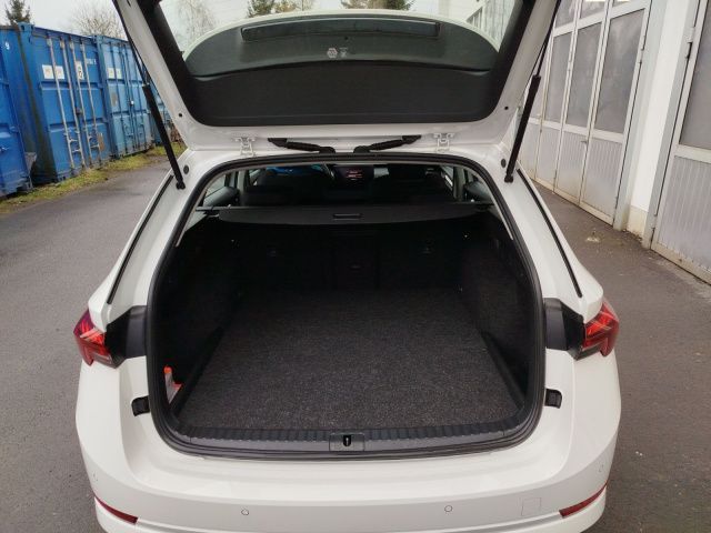 Fahrzeugabbildung SKODA Octavia Combi Ambition OCT.COM iV AMB