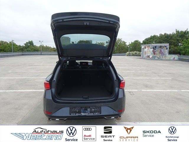 Fahrzeugabbildung SEAT Leon Sportstourer 1.5l eTSI FR 110kW DSG LED Nav