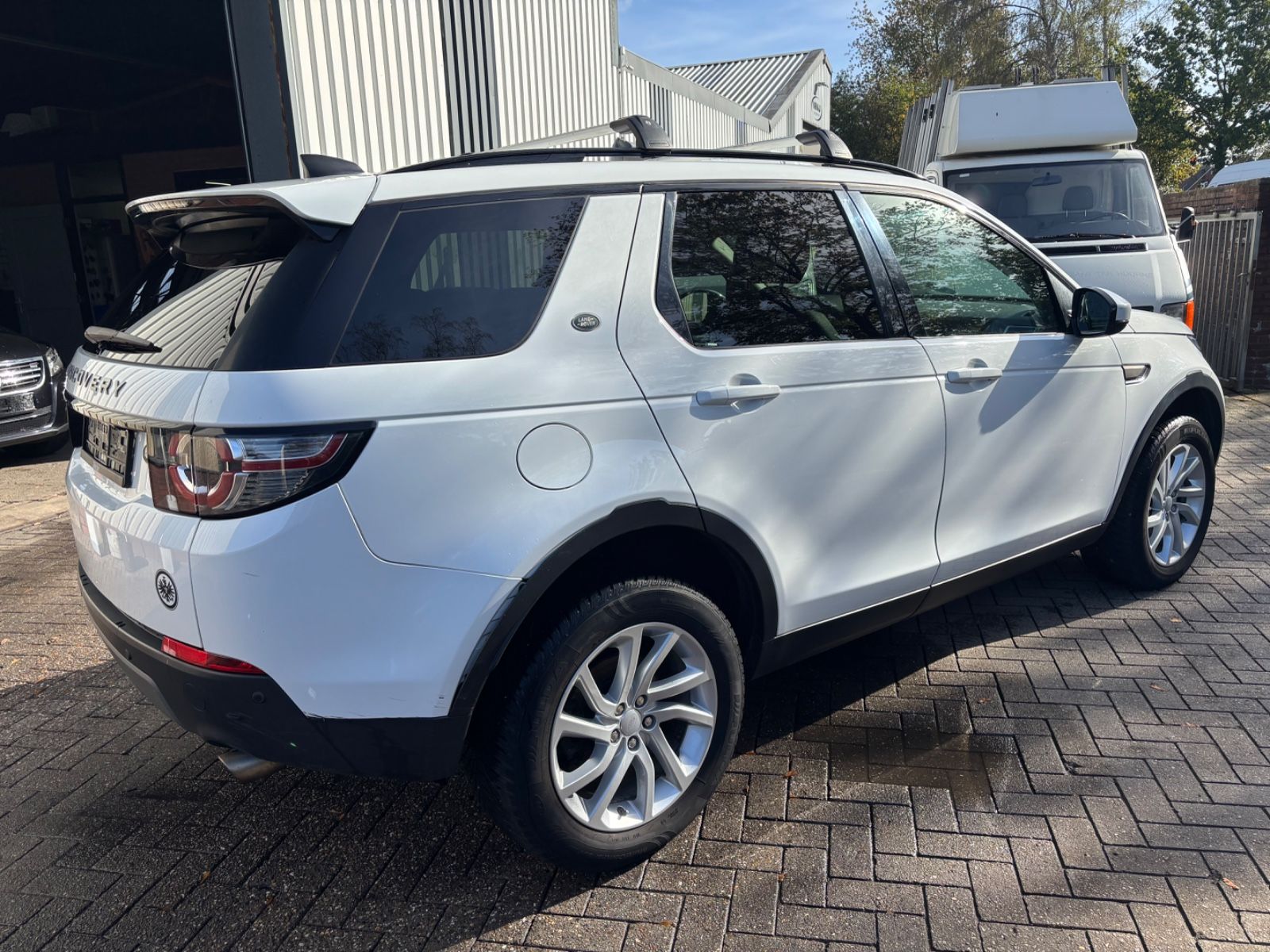 Foto 4 van LAND ROVER Discovery