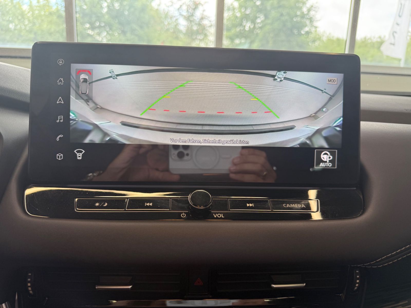 Fahrzeugabbildung Nissan Qashqai Tekna+ e-Power, 360° Kamera, Navi, WP,