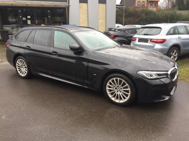 BMW 530 d   3,0  M Sport. + Panorama Dach