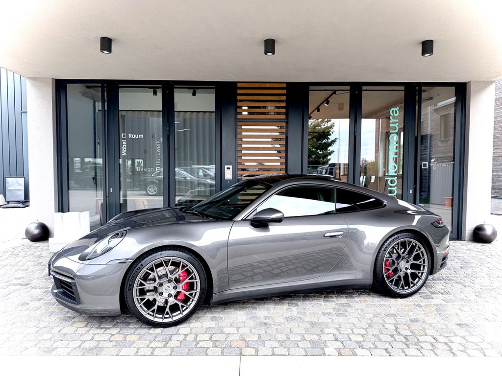 Image of Porsche 992
