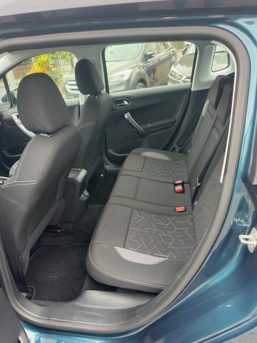 Peugeot 2008 Active