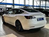 Tesla Model 3 Autopilot*LED*Wärmepumpe*Leder*Pano*ACC - gebrauchte Tesla Model 3 aus dem Jahr 2022