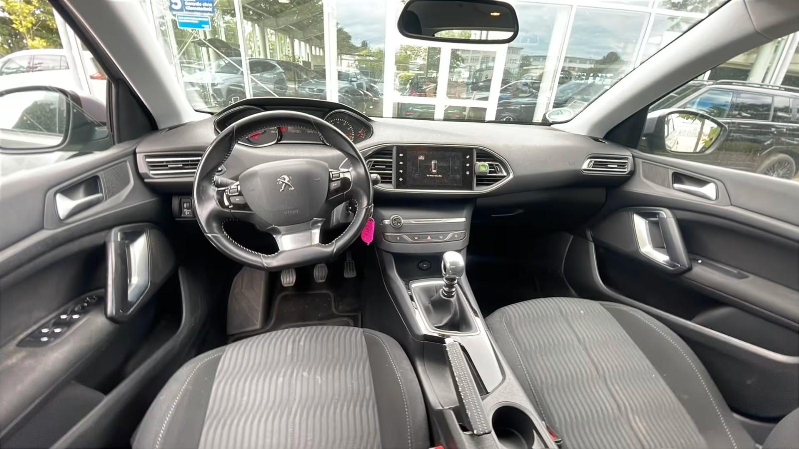 Peugeot 308 Active PureTech 130*EU6*Navi*BlueT*Sta.-Sto.