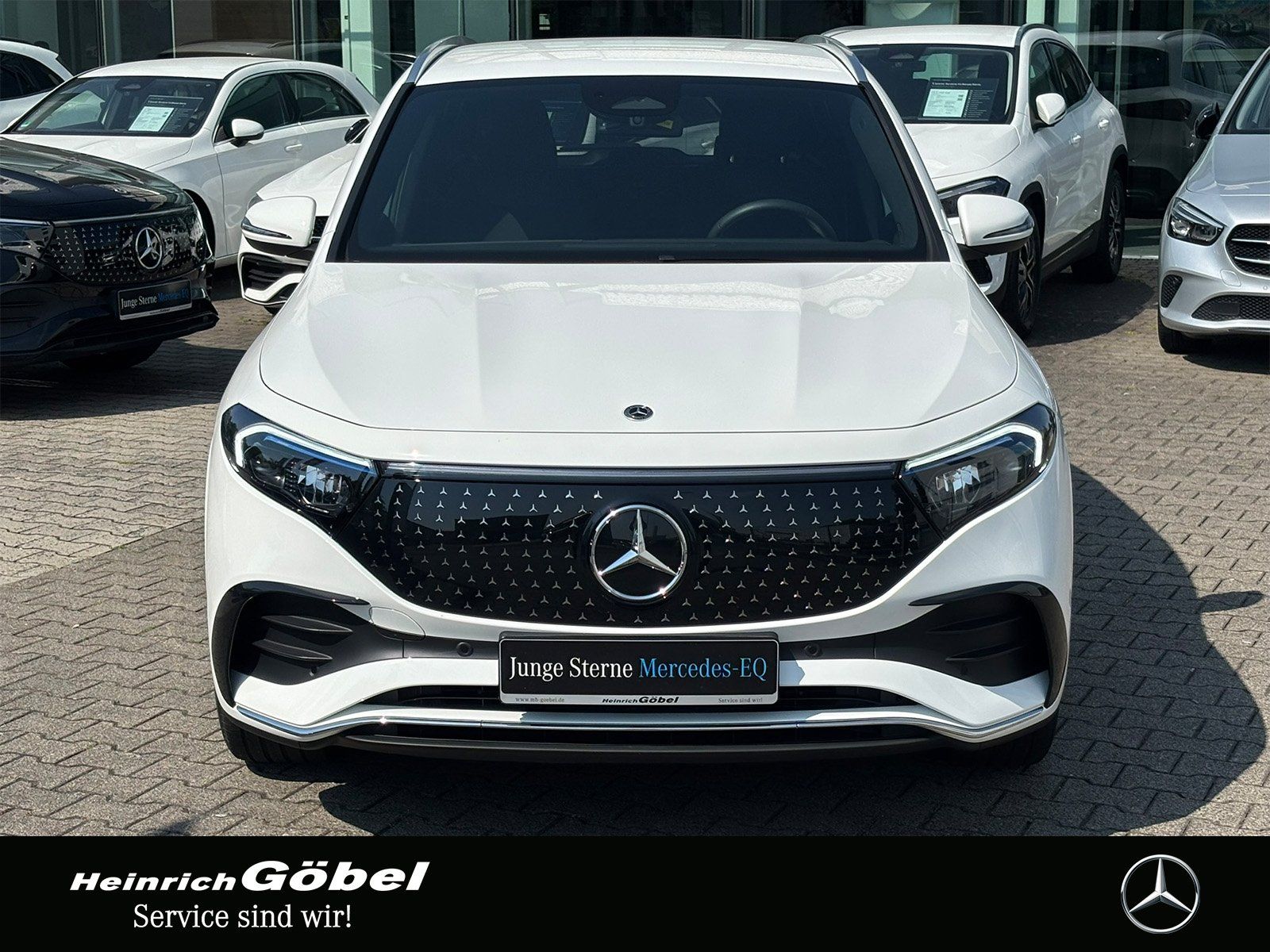 Fahrzeugabbildung Mercedes-Benz EQA 250 AMG*TOTWINKEL*APPLE-CARPLAY*AMBIENTEBEL