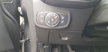 Fahrzeugabbildung Ford Fiesta Titanium