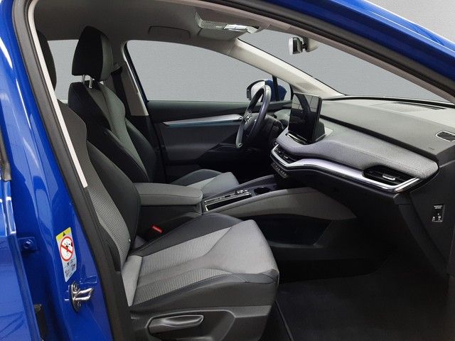Fahrzeugabbildung Skoda Enyaq 60 Loft Navi Kamera LED 19"Alu Teilleder