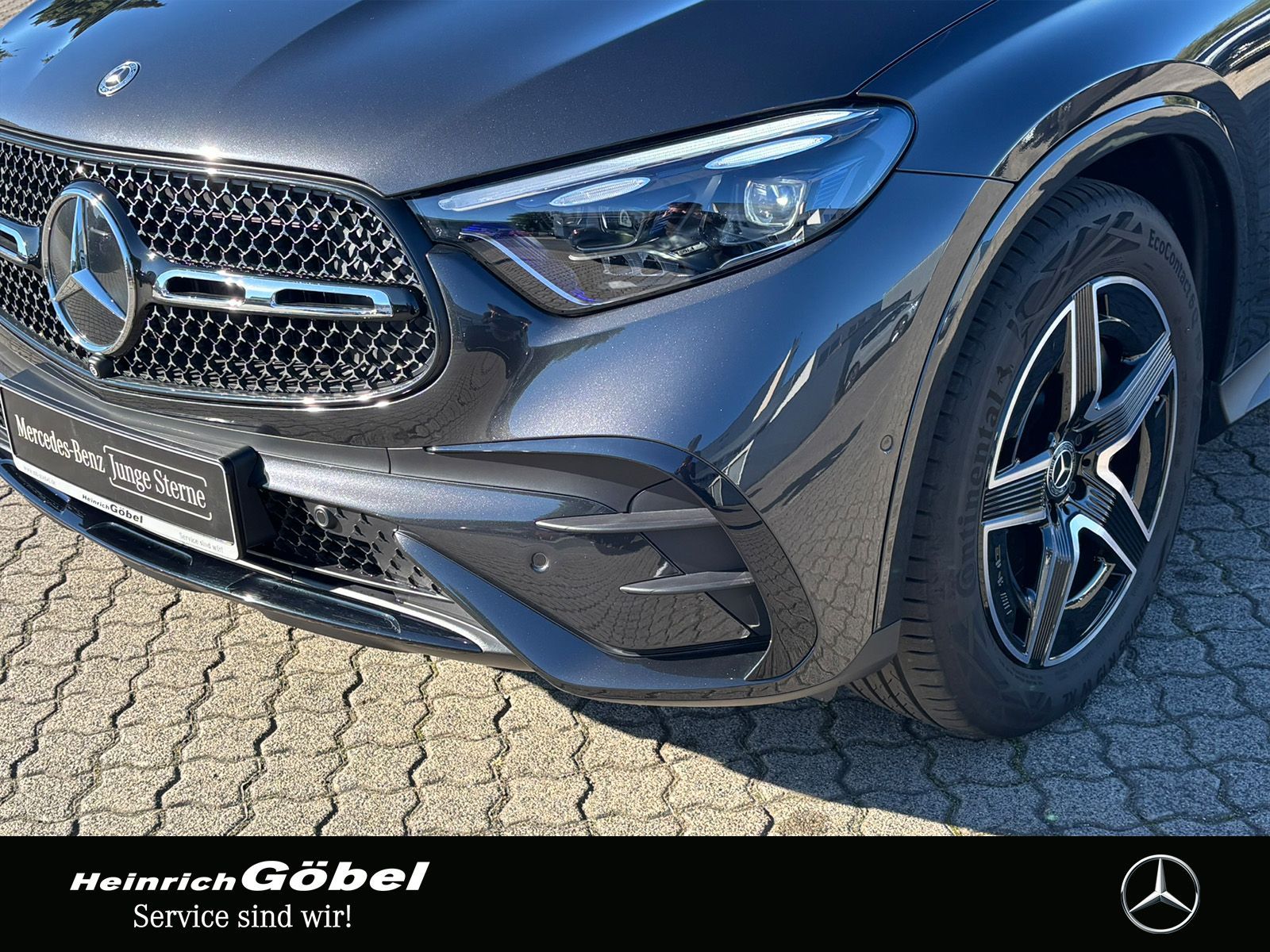 Fahrzeugabbildung Mercedes-Benz GLC 220 d 4M EDITION AMG PANO*STANDHEIZ*AHK*AMBI